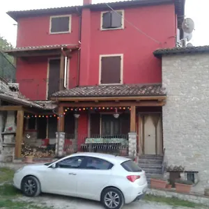 Casa vacanze Il Piccolo Granaio, Scavolino